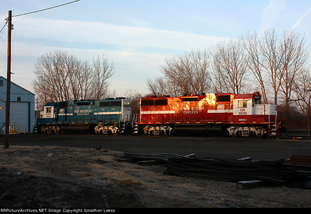 Last nights Z627 power sits outside the shop